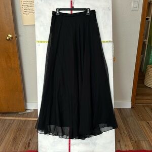 Black floaty 2 layer skirt